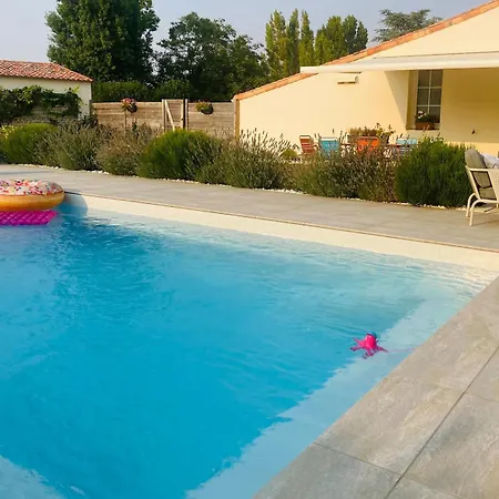 Le Moulin Cécile 6 Personnes 3 Piscine Privative Chauffée à 20min De L'océan Chasnais