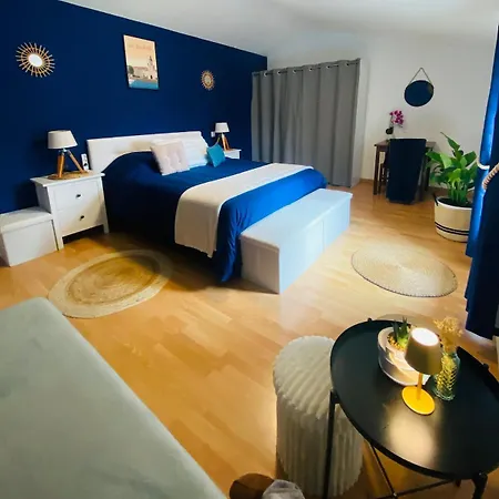 Dom wakacyjny Maison Avec Piscine , A 20min De L'ocean