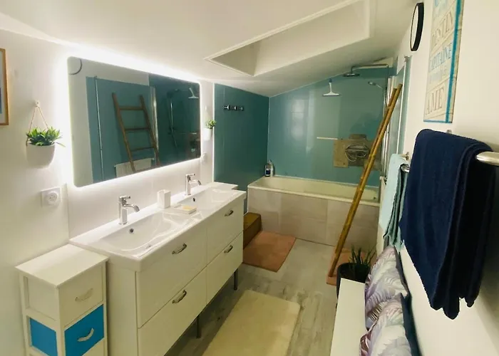 Maison Avec Piscine , A 20min De L'ocean Prázdninový dům *