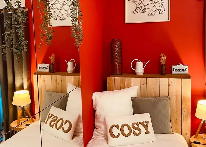 Maison Avec Piscine , A 20min De L'ocean * Chasnais