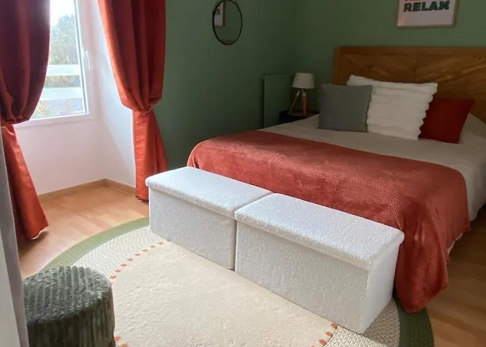 Prázdninový dům Maison Avec Piscine , A 20min De L'ocean